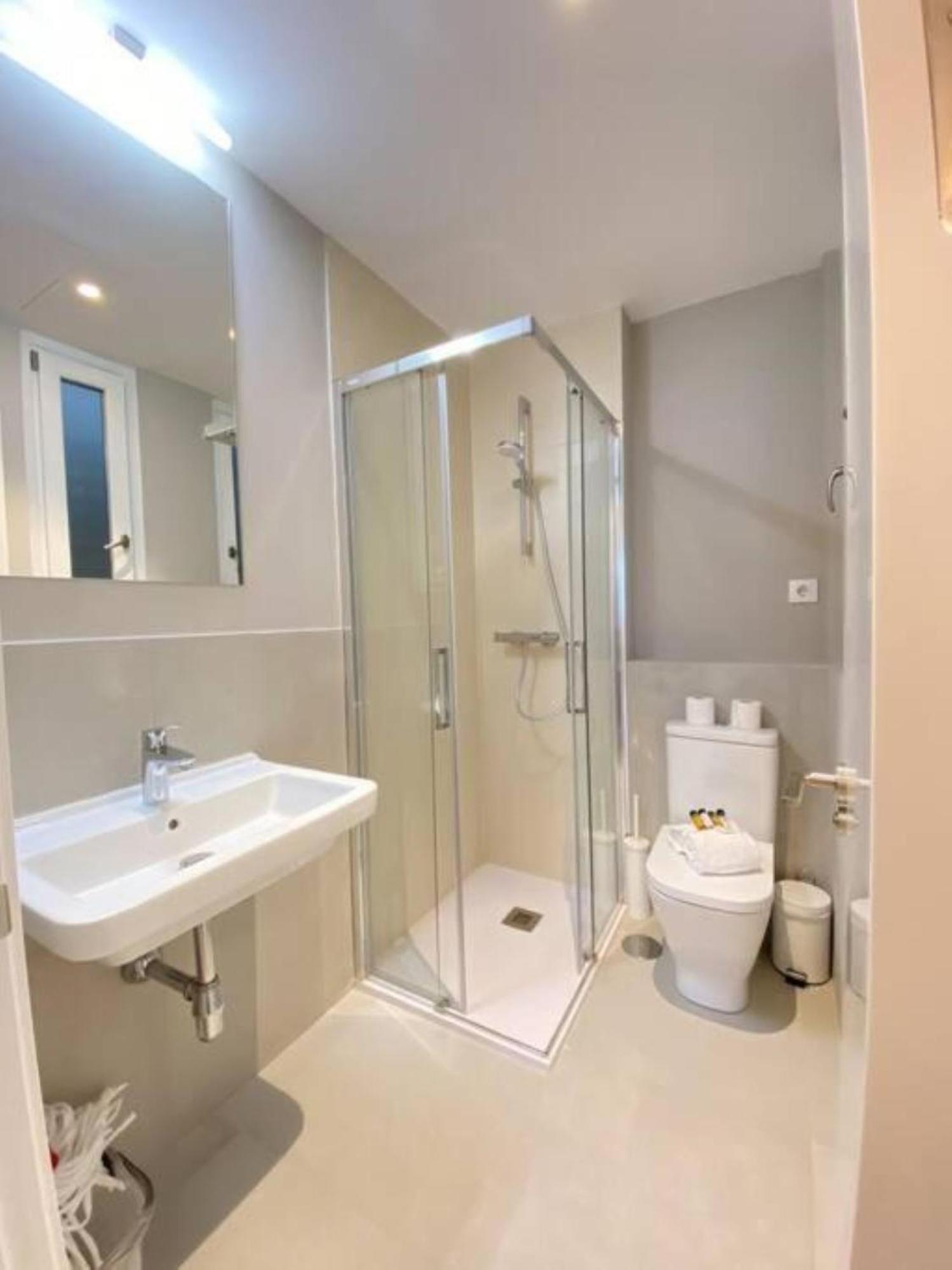 Apartamentos En La Latiina マドリード エクステリア 写真